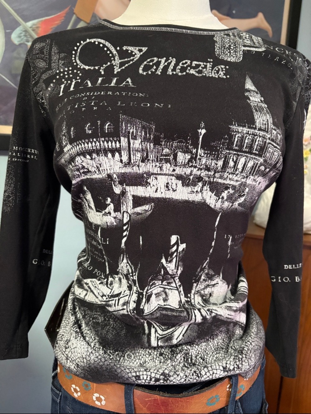 Cactus Venezia Black Long Sleeve Graphic Tee with White Print